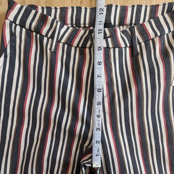 NEW Stripped Mild Stretch Stripped Office Pants with rear pockets Size Small - Picture 7 of 11